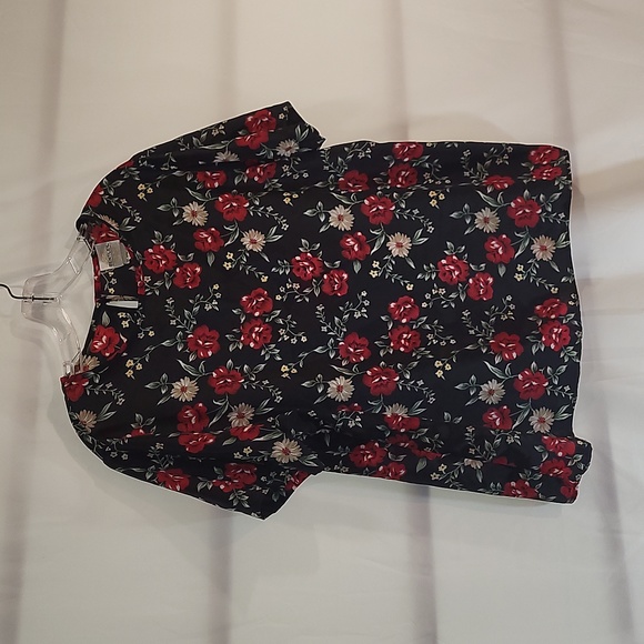 Vintage T.R. Bentley Red Flowered Blouse (XL) - Picture 5 of 12